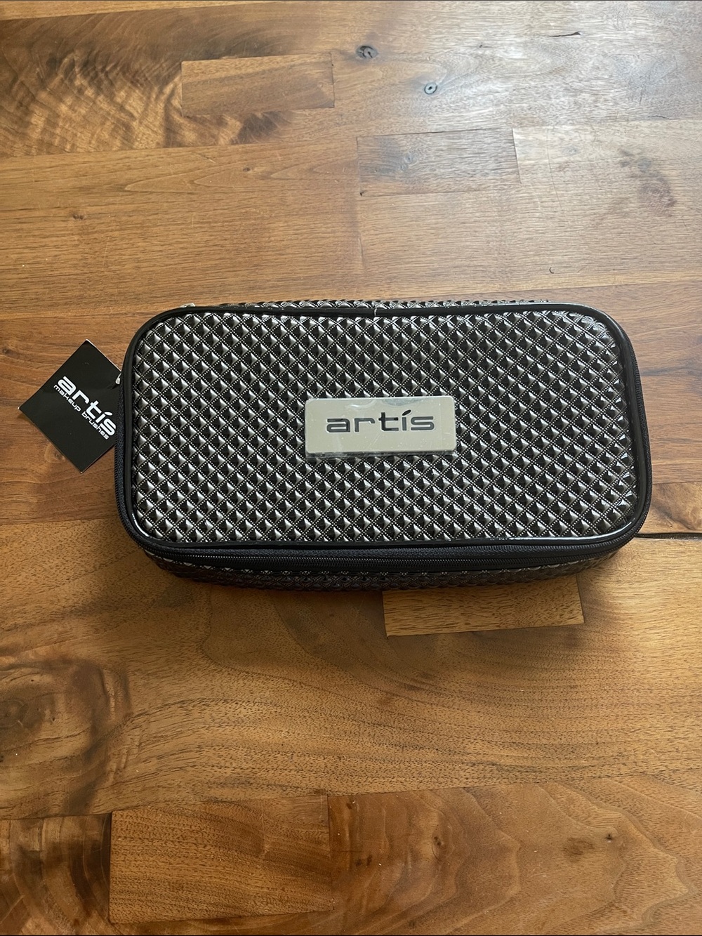 artis Quilted Metallic Black Brush Case with Silver Plaque just a case